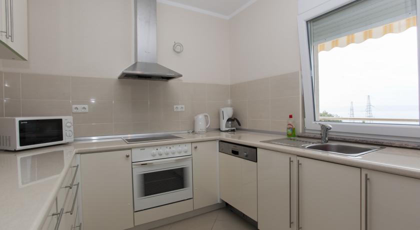 Apartments Damjanovic Макарска Стая снимка
