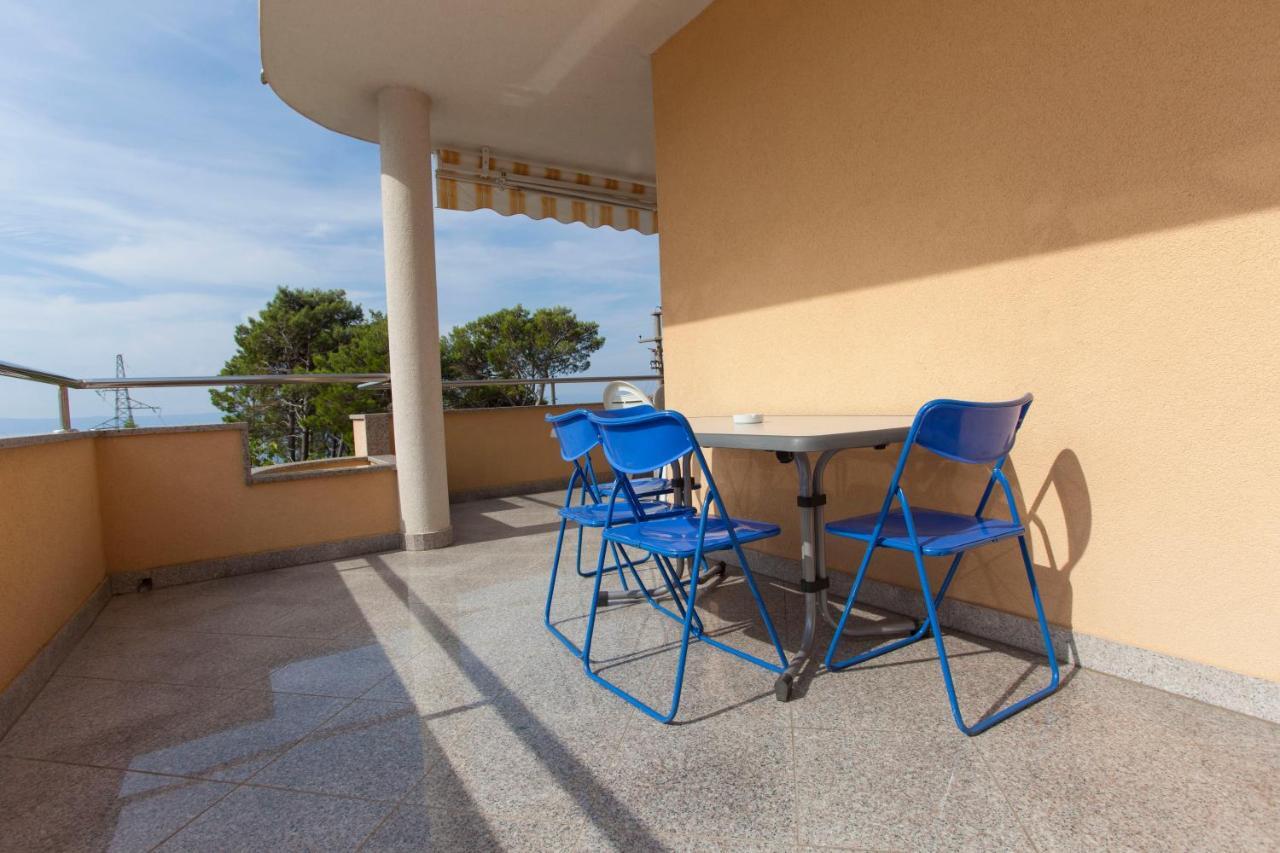 Apartments Damjanovic Макарска Екстериор снимка